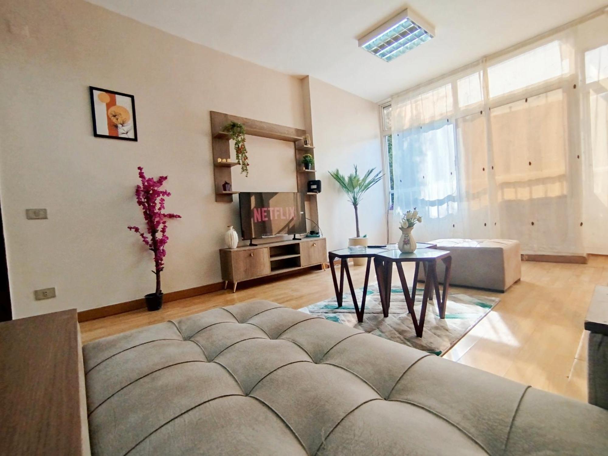 Garden City Apartment In Downtown ไคโร ภายนอก รูปภาพ